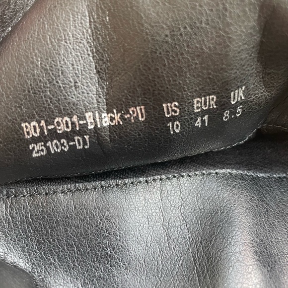 🤠 Black Cowboy Boots Size 10 - Picture 4 of 4